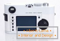 Коллекционный фотоаппарат Leica Version blanche M8 Special Edition
