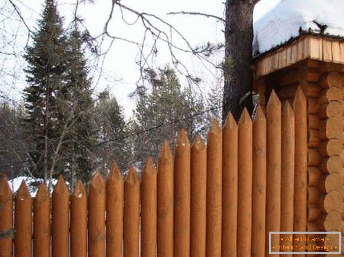 clôtures en bois pour une photo de maison privée