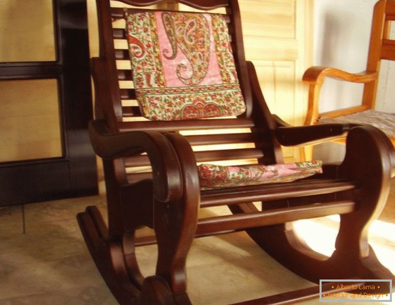Fauteuil à bascule à l'intérieur - 115 photos de nouveautés