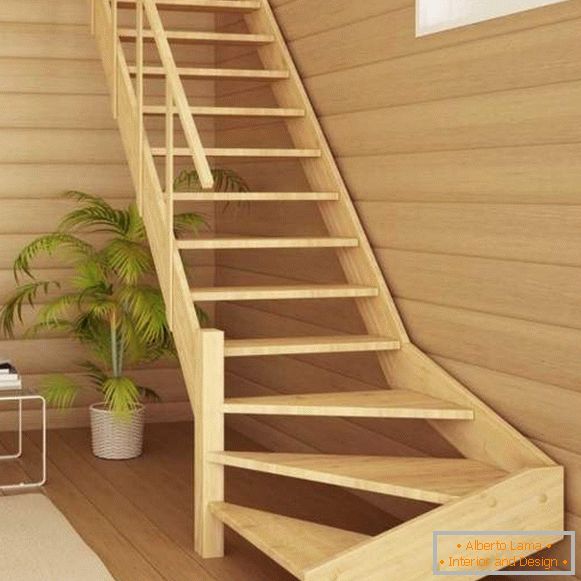Escaliers en bois dans une maison privée - photos dans un style moderne