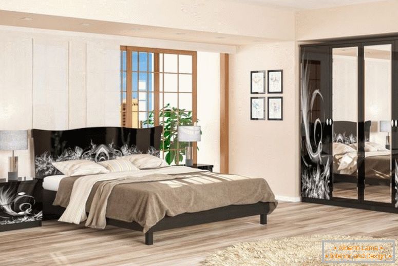 bedroom_woman_house_service_picture_0