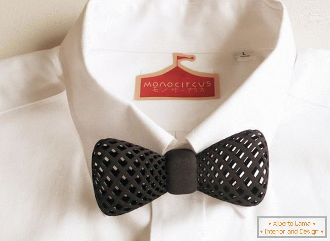 Vue générale de la chemise imprimée cravate-papillon du studio de design Monocircus