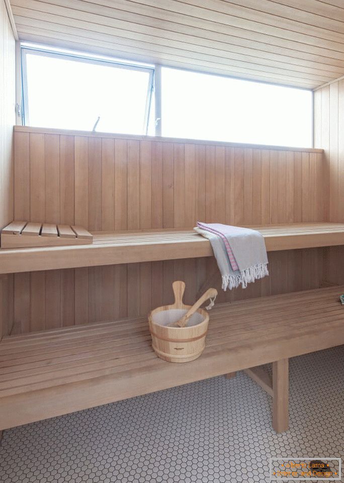 Intérieur d'un petit sauna