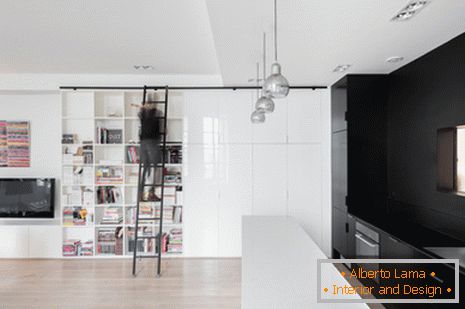 Enregistrement d'un petit appartement en noir et blanc