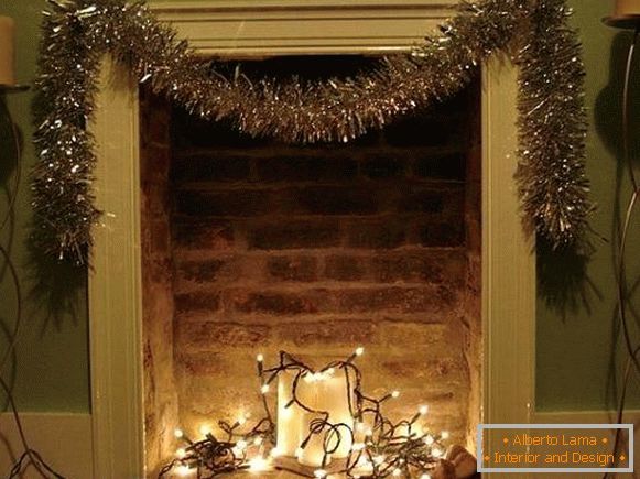 Guirlande LED conduit - imitation du feu dans la cheminée pour la nouvelle année