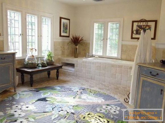 Design d'intérieur - Style provençal dans la salle de bain photo