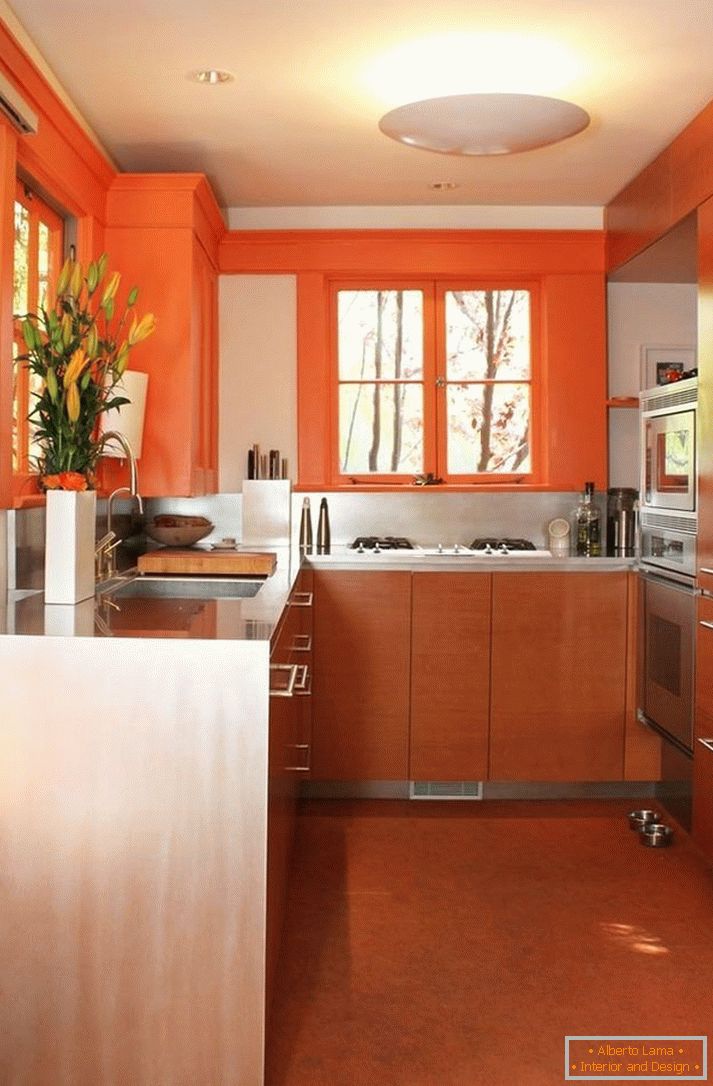 Murs peints en couleur orange
