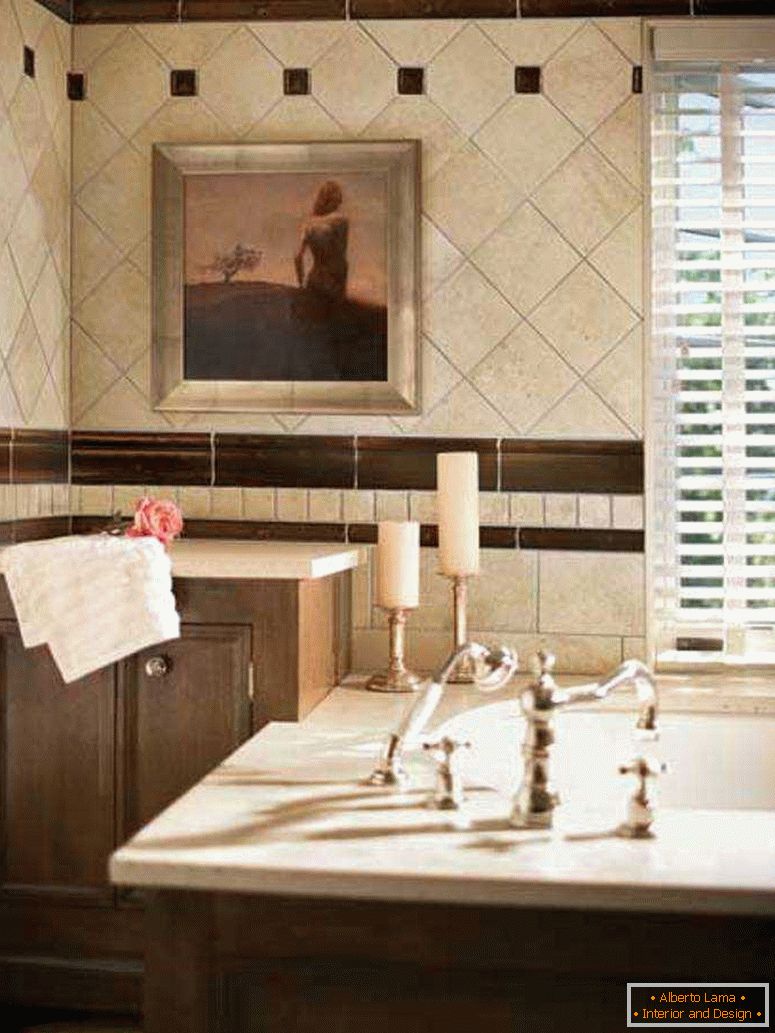 salle-de-bain-image-de-salle-de-bain-décoration-diagonale-travertin-carrelage-salle de bain-mur-unique-solide-chêne-bois-crème-salle de bain-vanité-et-blanc-aveugle-salle de bain-fenêtre traitement-fantastique-im