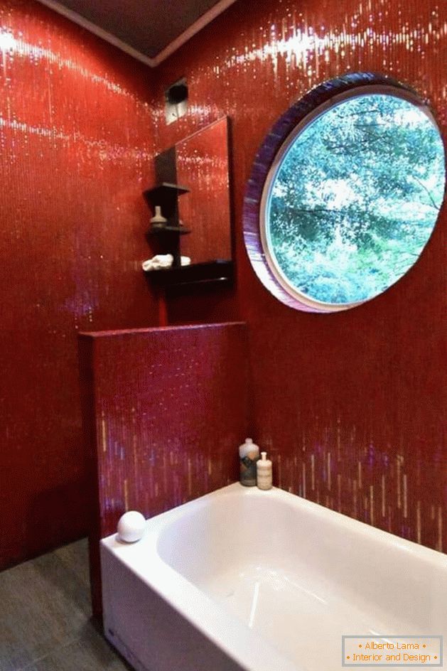 Design d'intérieur d'une petite maison: photo. Яркие стены в ванной