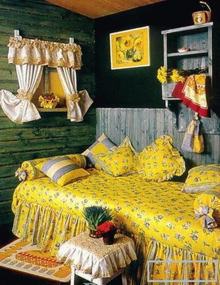 Chambre à coucher avec décor textile pour design russe