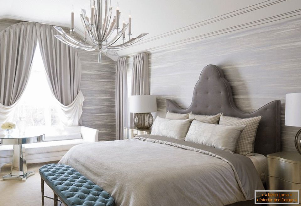 Décor de chambre de luxe avec des textiles gris