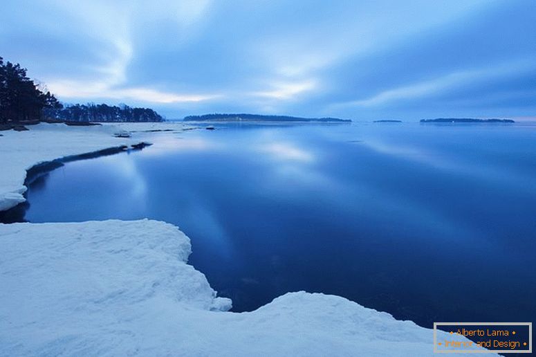 Lac de glace en Finlande