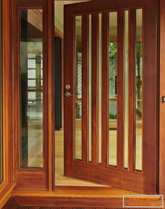 Portes d'entrée en bois avec verre