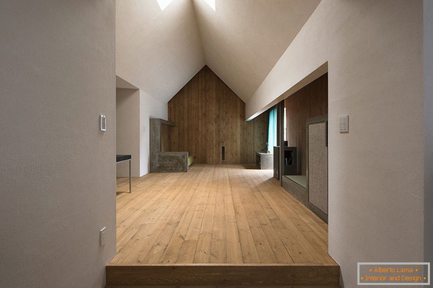 Décoration en bois à l'intérieur d'une petite maison moderne