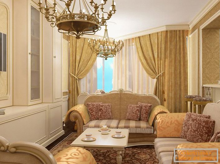 Style baroque moderne: mobilier de salon courbé, tapisserie à la couture en or, lustres en or massif.