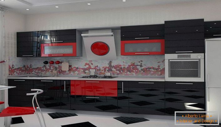 La combinaison du rouge riche et du noir contrasté est idéale pour décorer la cuisine dans le style Art Nouveau.