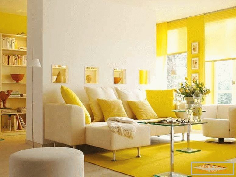 Salon jaune solaire